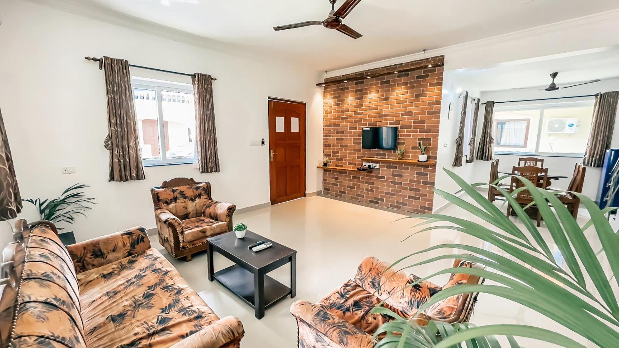 Calvin'S 3 Bdr Villa ベナウリム エクステリア 写真